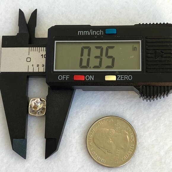 Sterling Silver 925 0.35" Square Diamond Floral Textured Cluster Stud Earrings - Picture 14 of 16